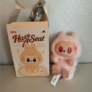 Labubu Have a Seat dada